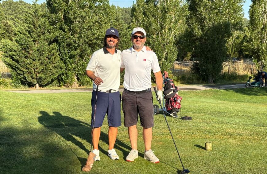 Busqueu parella pel Campionat de Catalunya de dobles